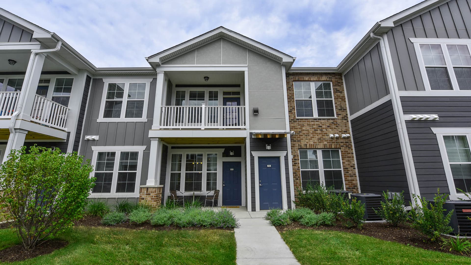 Photos of Springs at South Elgin, in South Eilgin, IL